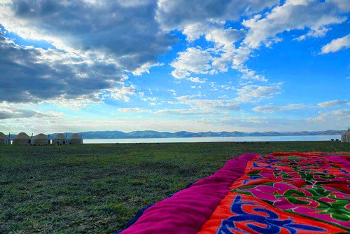 Sanat Travel - Uzbekistan Group and Private tours 2020/2021 - Incredible Song Kul and Issyk Kul Lakes - www.sanattravel.com